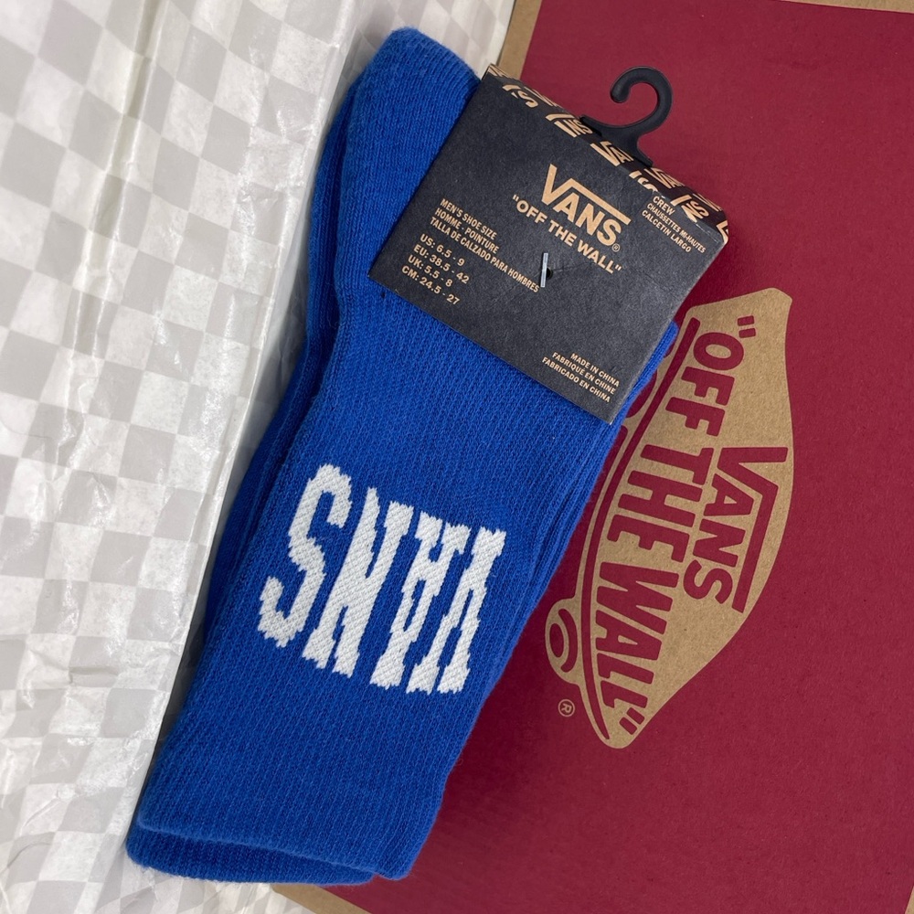 VANS "Off The Wall" Crew socks 
 Vans socks (1 pair)